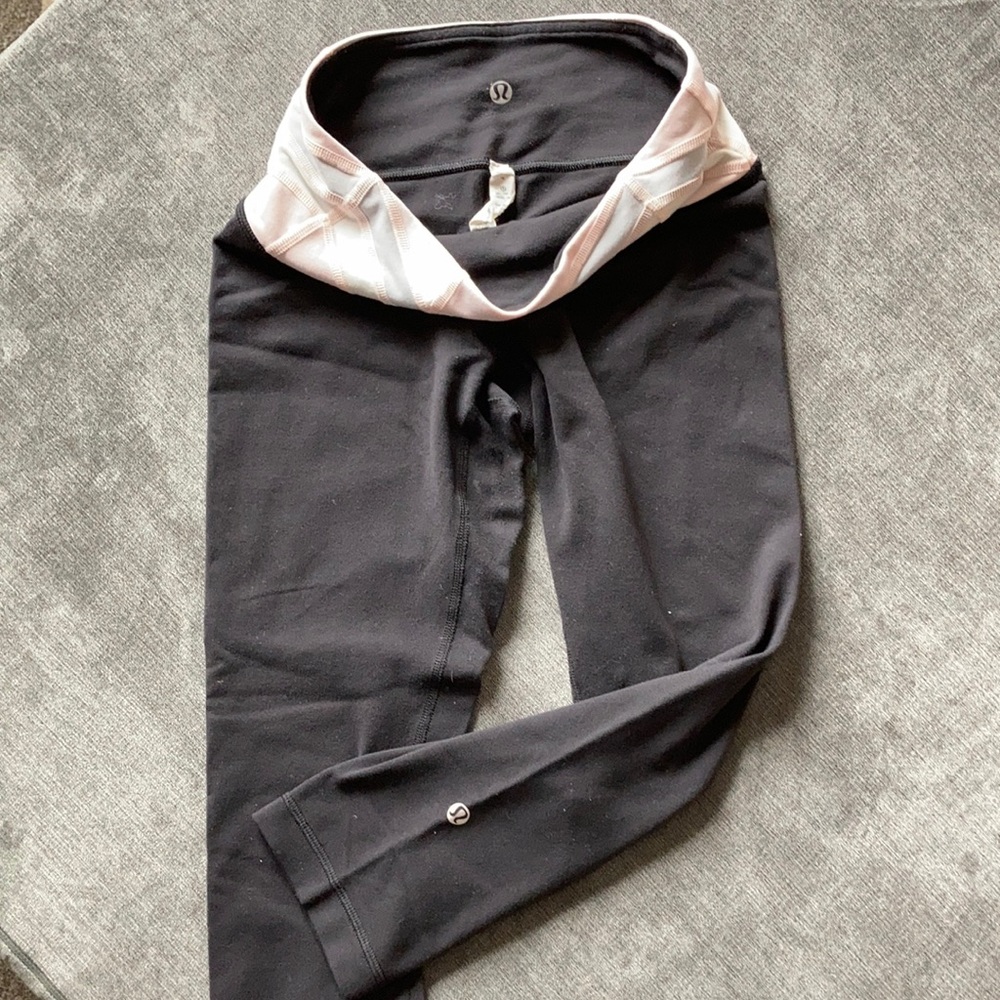 Lululemon cropped leggings